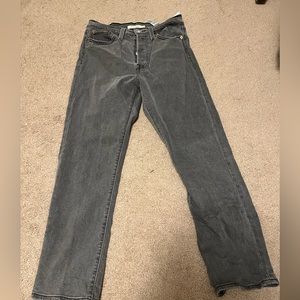Size 29 wedgie straight light black Levi’s